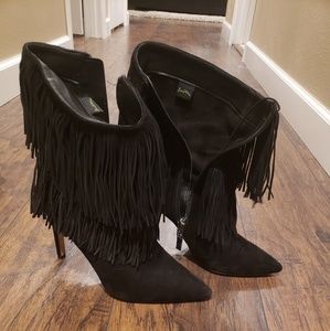 Sam Edelman Super trendy fringe boots
